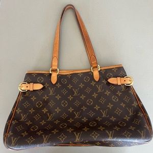 Authentic Louis Vuitton Horizontal Batignolles Shoulder Bag